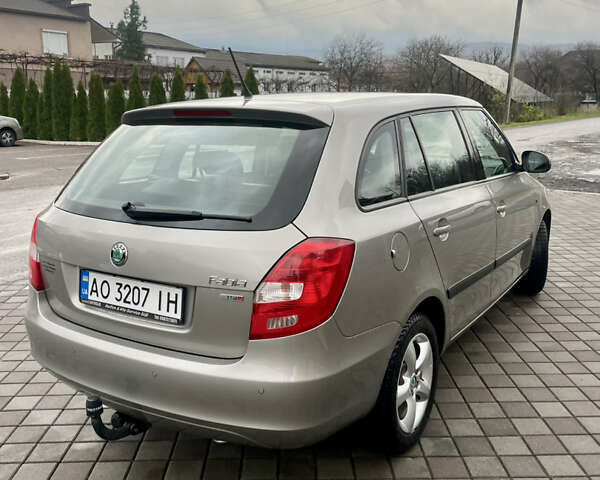 Серый Шкода Фабия, объемом двигателя 1.2 л и пробегом 148 тыс. км за 6900 $, фото 7 на Automoto.ua