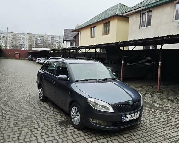 Серый Шкода Фабия, объемом двигателя 1.6 л и пробегом 340 тыс. км за 4800 $, фото 24 на Automoto.ua