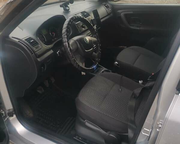 Шкода Фабія 2012 у Долине на Automoto.ua Сірий Шкода Фабія, об'ємом двигуна 1.2 л та пробігом 263 тис. км за 5500 $, фото 10 на Automoto.ua