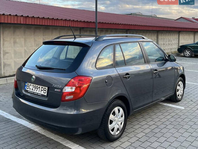 Серый Шкода Фабия, объемом двигателя 1.2 л и пробегом 295 тыс. км за 4950 $, фото 4 на Automoto.ua