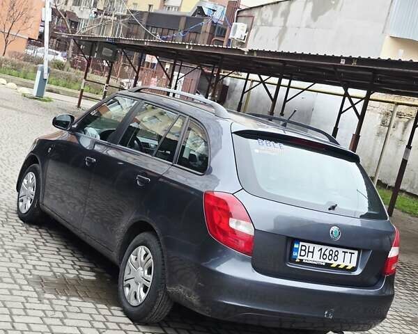 Серый Шкода Фабия, объемом двигателя 1.6 л и пробегом 340 тыс. км за 4800 $, фото 15 на Automoto.ua