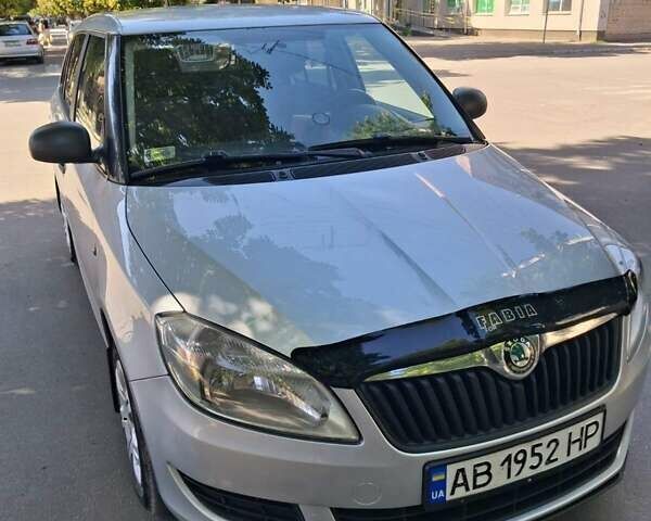 Сірий Шкода Фабія, об'ємом двигуна 1.6 л та пробігом 251 тис. км за 6400 $, фото 2 на Automoto.ua