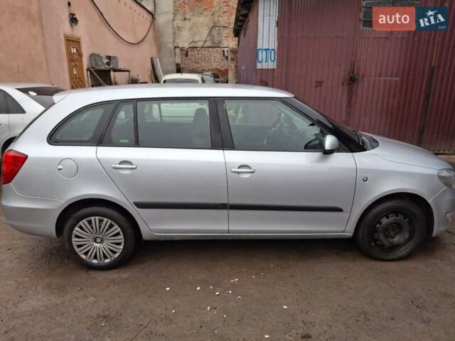 Серый Шкода Фабия, объемом двигателя 1.6 л и пробегом 299 тыс. км за 5000 $, фото 9 на Automoto.ua