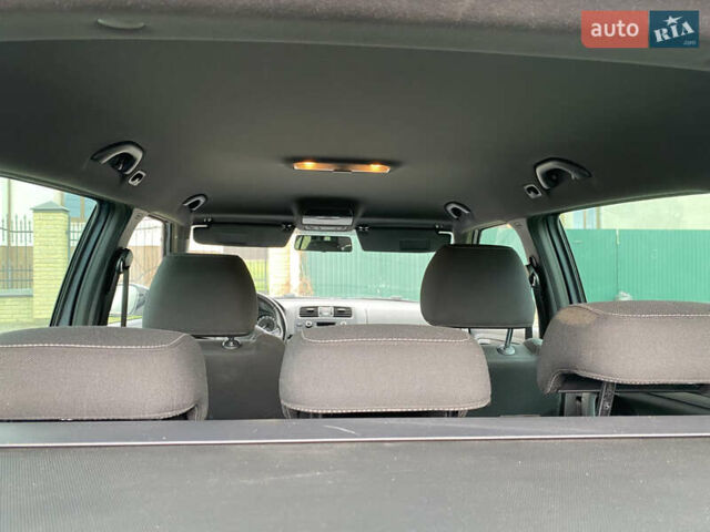 Серый Шкода Фабия, объемом двигателя 1.4 л и пробегом 219 тыс. км за 8000 $, фото 20 на Automoto.ua