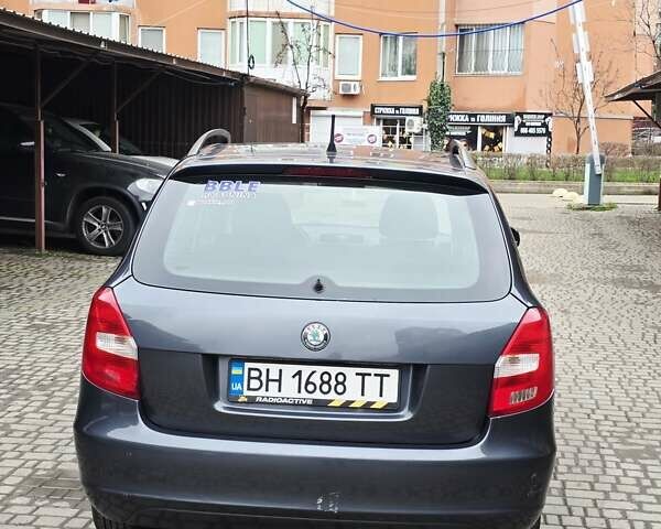 Серый Шкода Фабия, объемом двигателя 1.6 л и пробегом 340 тыс. км за 4800 $, фото 13 на Automoto.ua