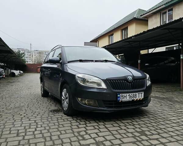 Серый Шкода Фабия, объемом двигателя 1.6 л и пробегом 340 тыс. км за 4800 $, фото 23 на Automoto.ua