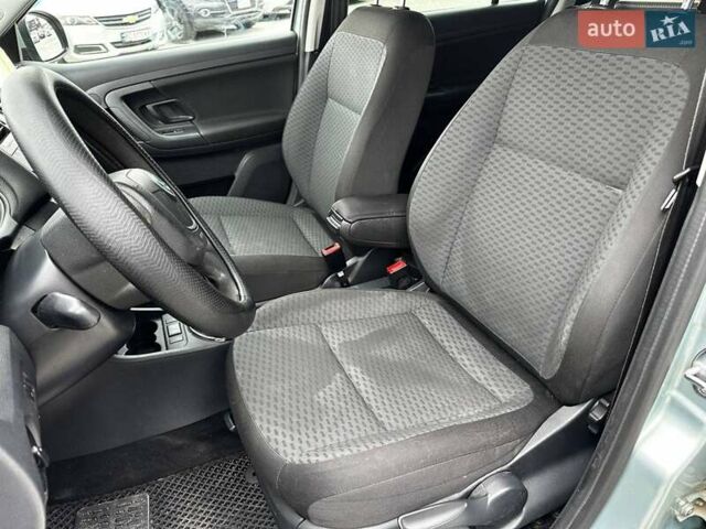 Шкода Фабия 2012 в Львове на Automoto.ua Серый Шкода Фабия, объемом двигателя 1.6 л и пробегом 267 тыс. км за 7190 $, фото 14 на Automoto.ua