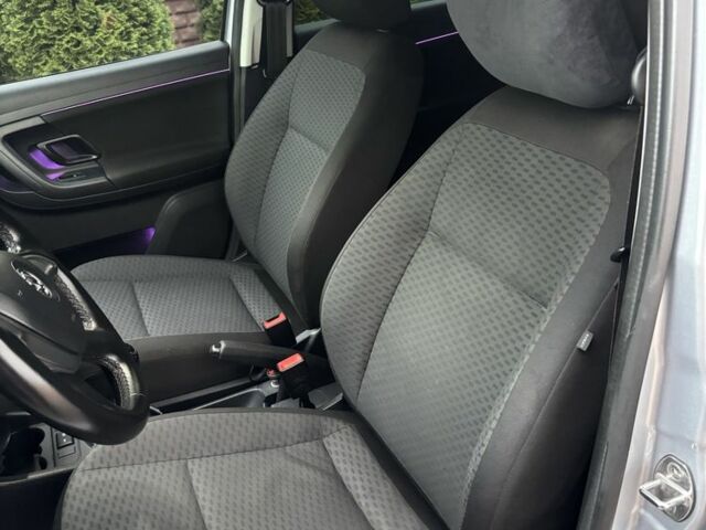 Серый Шкода Фабия, объемом двигателя 1.6 л и пробегом 274 тыс. км за 6500 $, фото 18 на Automoto.ua