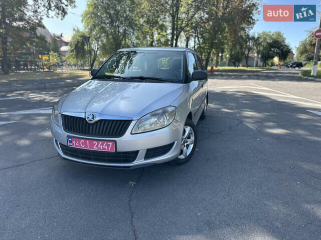 Серый Шкода Фабия, объемом двигателя 1.4 л и пробегом 196 тыс. км за 6150 $, фото 12 на Automoto.ua