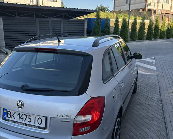 Сірий Шкода Фабія, об'ємом двигуна 1.6 л та пробігом 309 тис. км за 5750 $, фото 15 на Automoto.ua