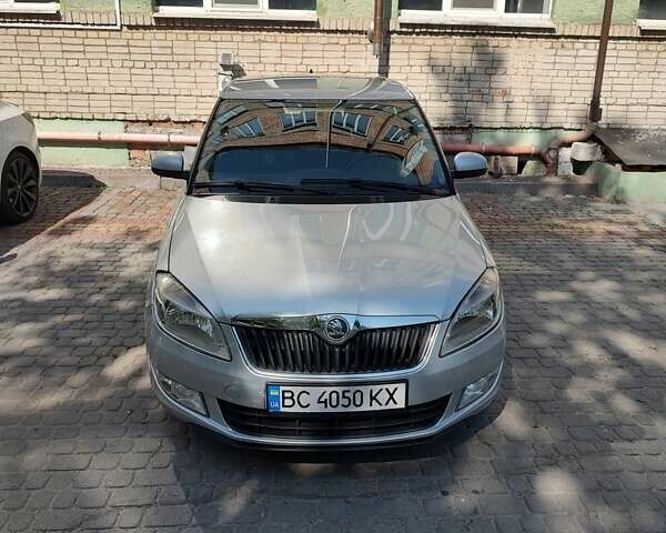 Сірий Шкода Фабія, об'ємом двигуна 1.6 л та пробігом 243 тис. км за 6000 $, фото 9 на Automoto.ua