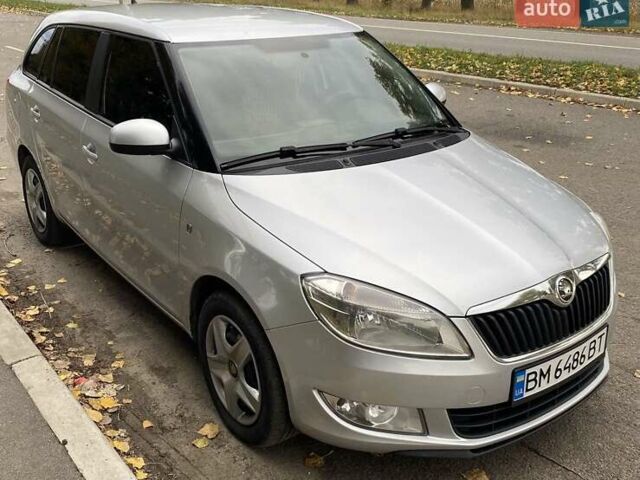 Серый Шкода Фабия, объемом двигателя 1.6 л и пробегом 240 тыс. км за 6150 $, фото 1 на Automoto.ua