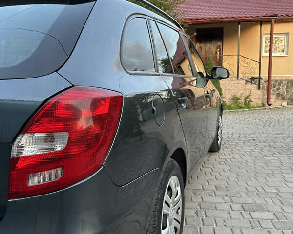 Серый Шкода Фабия, объемом двигателя 1.2 л и пробегом 260 тыс. км за 5499 $, фото 12 на Automoto.ua