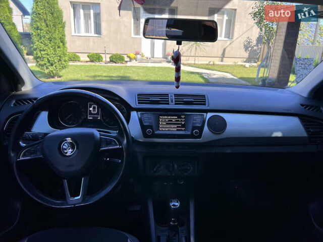 Сірий Шкода Фабія, об'ємом двигуна 1.42 л та пробігом 214 тис. км за 8400 $, фото 18 на Automoto.ua