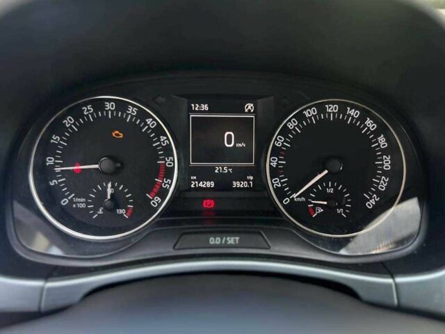 Сірий Шкода Фабія, об'ємом двигуна 1.4 л та пробігом 214 тис. км за 7490 $, фото 11 на Automoto.ua