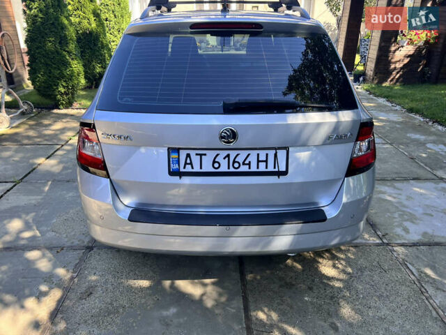 Сірий Шкода Фабія, об'ємом двигуна 1.42 л та пробігом 214 тис. км за 8400 $, фото 5 на Automoto.ua