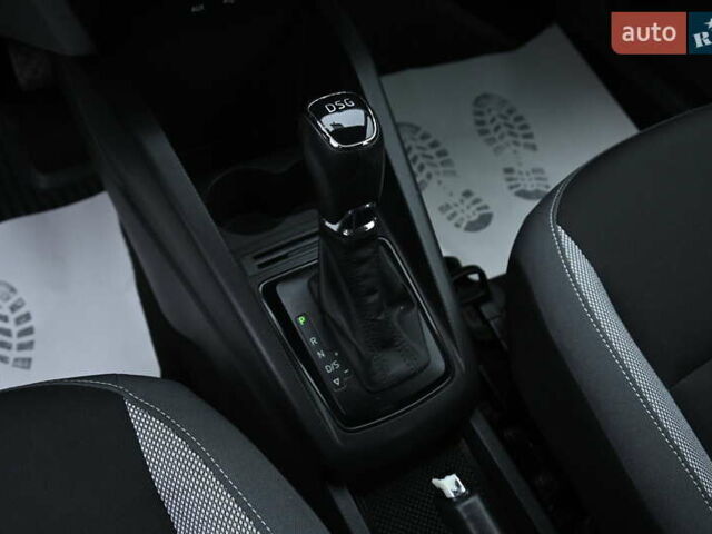 Серый Шкода Фабия, объемом двигателя 1.4 л и пробегом 238 тыс. км за 8400 $, фото 22 на Automoto.ua