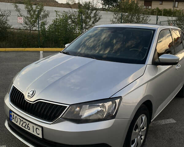 Сірий Шкода Фабія, об'ємом двигуна 1.4 л та пробігом 306 тис. км за 7500 $, фото 3 на Automoto.ua