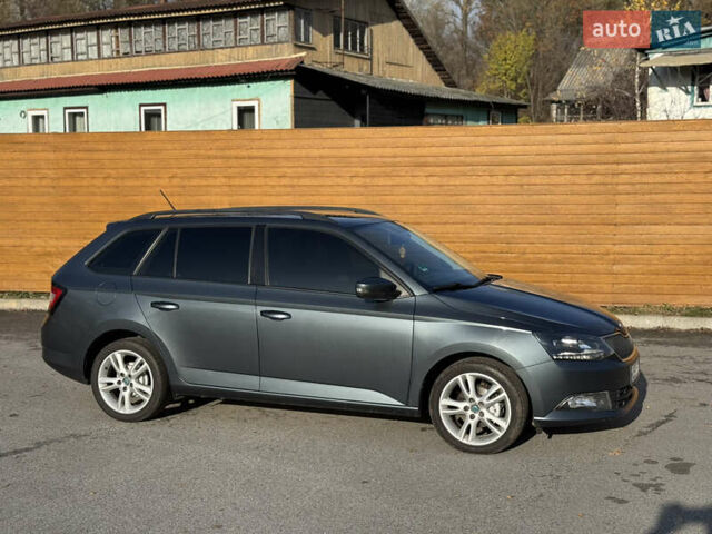 Сірий Шкода Фабія, об'ємом двигуна 1.42 л та пробігом 179 тис. км за 8300 $, фото 8 на Automoto.ua