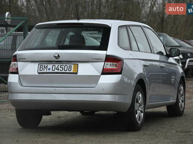 Серый Шкода Фабия, объемом двигателя 1.4 л и пробегом 238 тыс. км за 8400 $, фото 12 на Automoto.ua