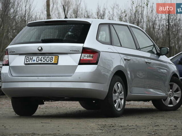 Серый Шкода Фабия, объемом двигателя 1.4 л и пробегом 238 тыс. км за 8400 $, фото 14 на Automoto.ua