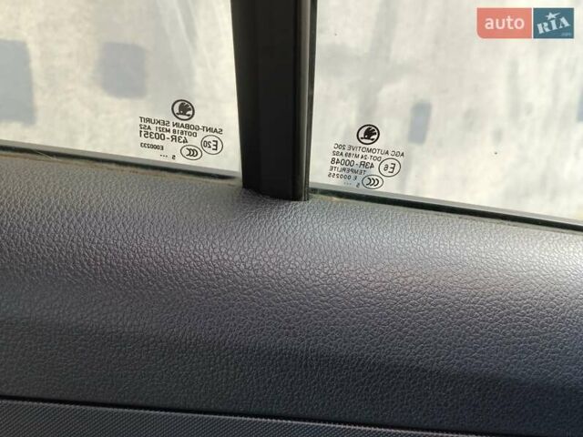 Серый Шкода Фабия, объемом двигателя 1.42 л и пробегом 218 тыс. км за 8500 $, фото 43 на Automoto.ua