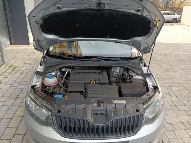 Серый Шкода Фабия, объемом двигателя 1.4 л и пробегом 225 тыс. км за 8500 $, фото 18 на Automoto.ua