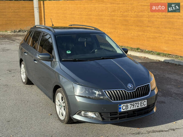 Сірий Шкода Фабія, об'ємом двигуна 1.42 л та пробігом 179 тис. км за 8300 $, фото 1 на Automoto.ua