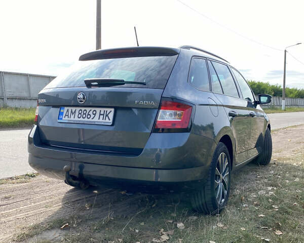 Сірий Шкода Фабія, об'ємом двигуна 1.42 л та пробігом 193 тис. км за 8900 $, фото 8 на Automoto.ua
