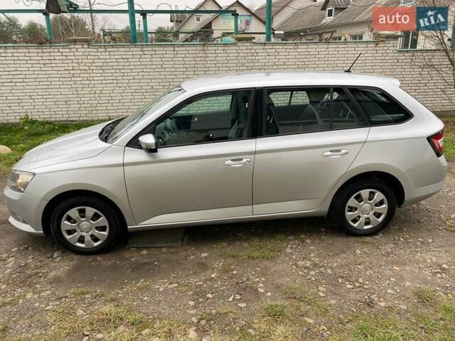 Сірий Шкода Фабія, об'ємом двигуна 1.2 л та пробігом 148 тис. км за 7800 $, фото 6 на Automoto.ua