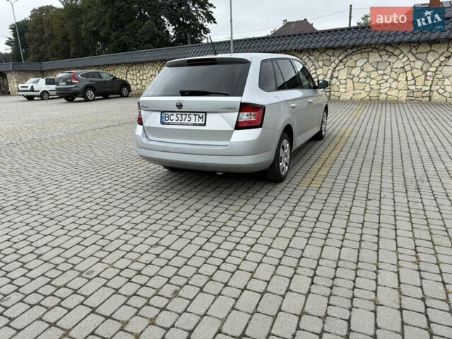 Серый Шкода Фабия, объемом двигателя 1.42 л и пробегом 291 тыс. км за 7999 $, фото 9 на Automoto.ua