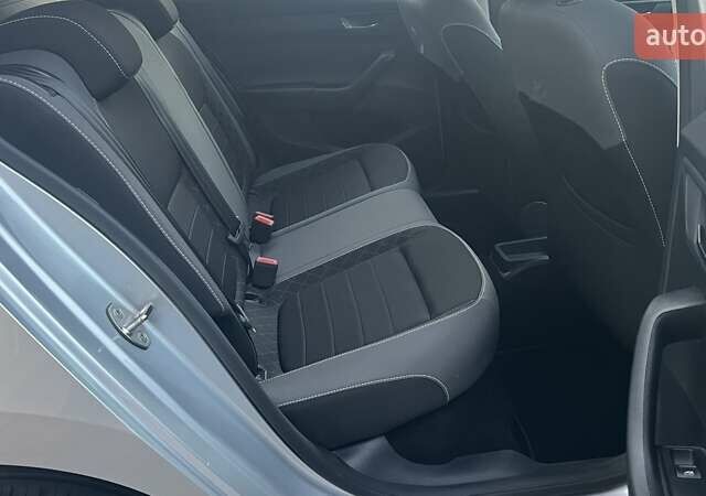 Сірий Шкода Фабія, об'ємом двигуна 1.6 л та пробігом 52 тис. км за 14854 $, фото 6 на Automoto.ua