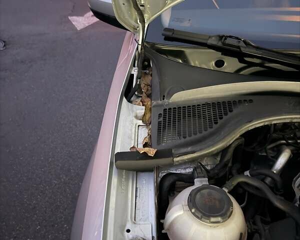 Серый Шкода Фабия, объемом двигателя 1 л и пробегом 71 тыс. км за 11400 $, фото 28 на Automoto.ua