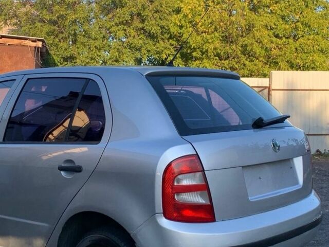 Серый Шкода Фабия, объемом двигателя 1.4 л и пробегом 350 тыс. км за 2800 $, фото 7 на Automoto.ua