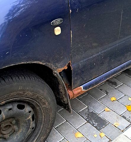 Синій Шкода Фабія, об'ємом двигуна 1.4 л та пробігом 480 тис. км за 2500 $, фото 6 на Automoto.ua