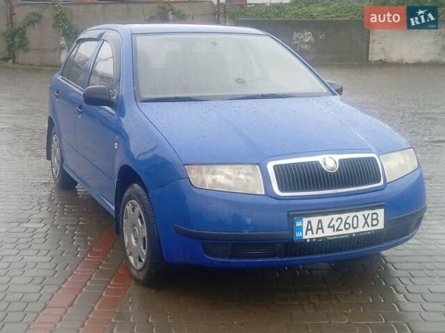 Синий Шкода Фабия, объемом двигателя 1.4 л и пробегом 145 тыс. км за 3400 $, фото 10 на Automoto.ua