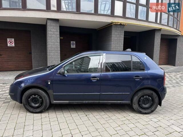 Синій Шкода Фабія, об'ємом двигуна 1.4 л та пробігом 352 тис. км за 2150 $, фото 4 на Automoto.ua