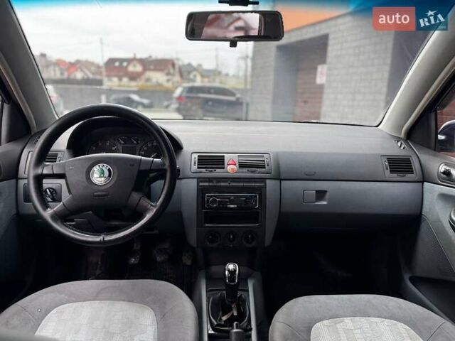 Синій Шкода Фабія, об'ємом двигуна 1.4 л та пробігом 352 тис. км за 2150 $, фото 25 на Automoto.ua