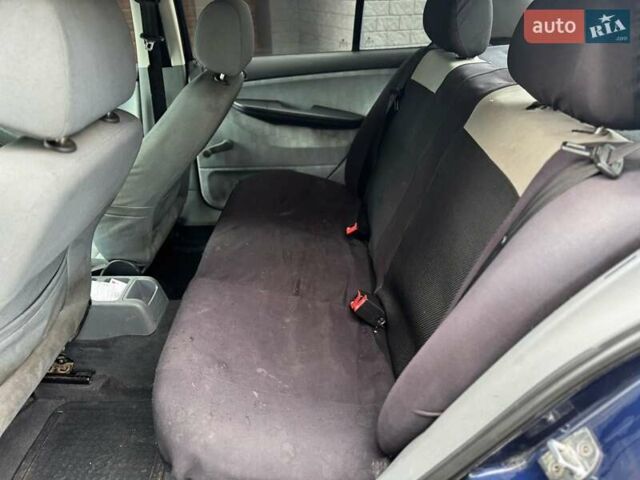 Синій Шкода Фабія, об'ємом двигуна 1.4 л та пробігом 352 тис. км за 2150 $, фото 22 на Automoto.ua