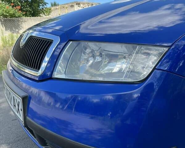 Синій Шкода Фабія, об'ємом двигуна 1.4 л та пробігом 180 тис. км за 4200 $, фото 2 на Automoto.ua