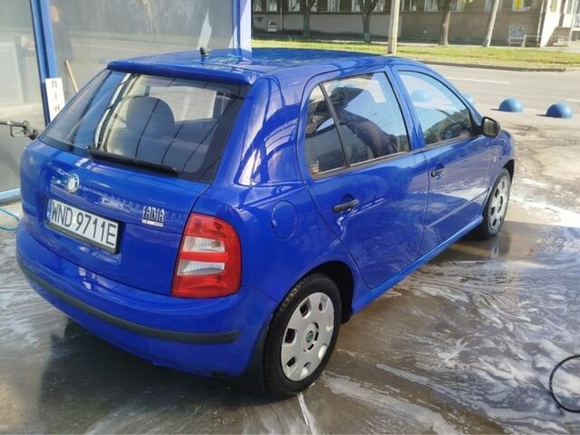 Синий Шкода Фабия, объемом двигателя 1.4 л и пробегом 3 тыс. км за 2050 $, фото 1 на Automoto.ua