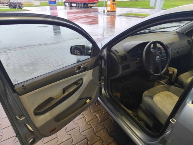 Синій Шкода Фабія, об'ємом двигуна 1.4 л та пробігом 166 тис. км за 2800 $, фото 6 на Automoto.ua