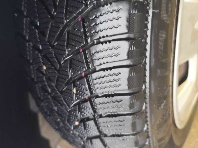 Синій Шкода Фабія, об'ємом двигуна 1.4 л та пробігом 166 тис. км за 2800 $, фото 5 на Automoto.ua