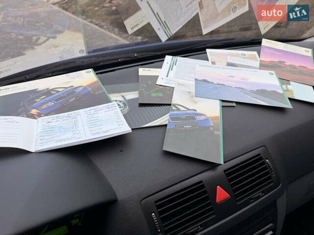 Синий Шкода Фабия, объемом двигателя 1.39 л и пробегом 188 тыс. км за 3600 $, фото 53 на Automoto.ua