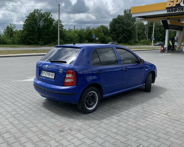 Синий Шкода Фабия, объемом двигателя 1.39 л и пробегом 219 тыс. км за 3300 $, фото 4 на Automoto.ua