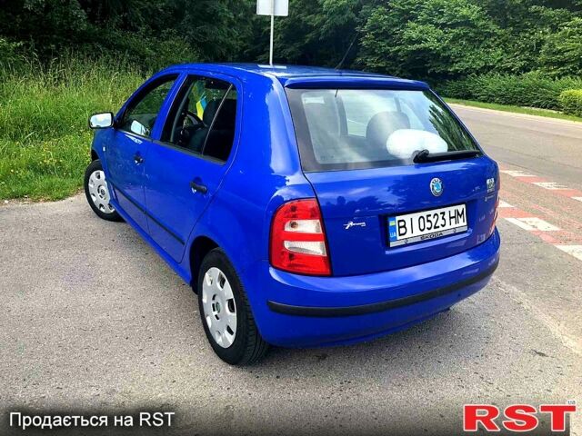 Шкода Фабия 2003 в Полтаве на Automoto.ua Синий Шкода Фабия, объемом двигателя 1.2 л и пробегом 0 тыс. км за 3300 $, фото 6 на Automoto.ua