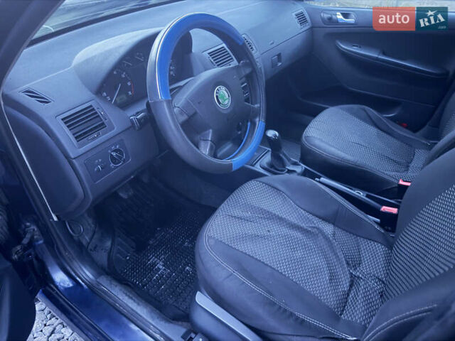Синій Шкода Фабія, об'ємом двигуна 1.2 л та пробігом 250 тис. км за 2900 $, фото 13 на Automoto.ua
