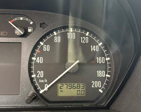 Шкода Фабия 2003 в Александрие на Automoto.ua Синий Шкода Фабия, объемом двигателя 1.2 л и пробегом 279 тыс. км за 2900 $, фото 2 на Automoto.ua