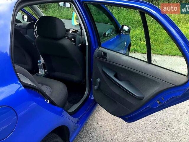Шкода Фабия 2003 в Полтаве на Automoto.ua Синий Шкода Фабия, объемом двигателя 1.2 л и пробегом 248 тыс. км за 3300 $, фото 7 на Automoto.ua