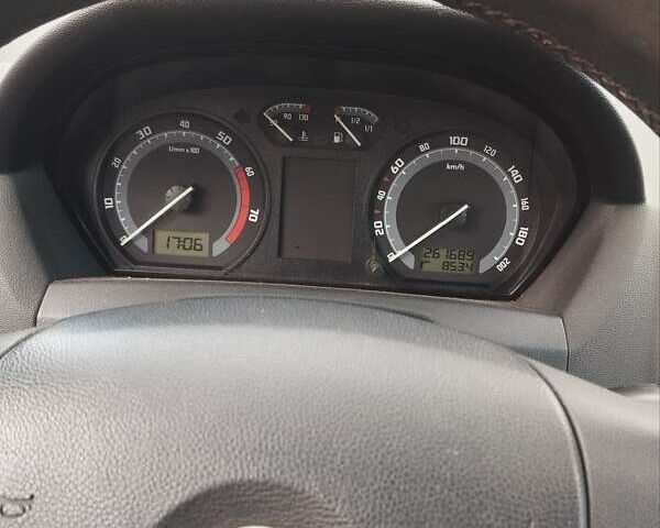 Синій Шкода Фабія, об'ємом двигуна 1.2 л та пробігом 261 тис. км за 2650 $, фото 29 на Automoto.ua
